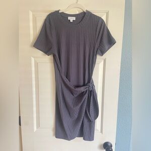 Evereve dark grey dress size medium